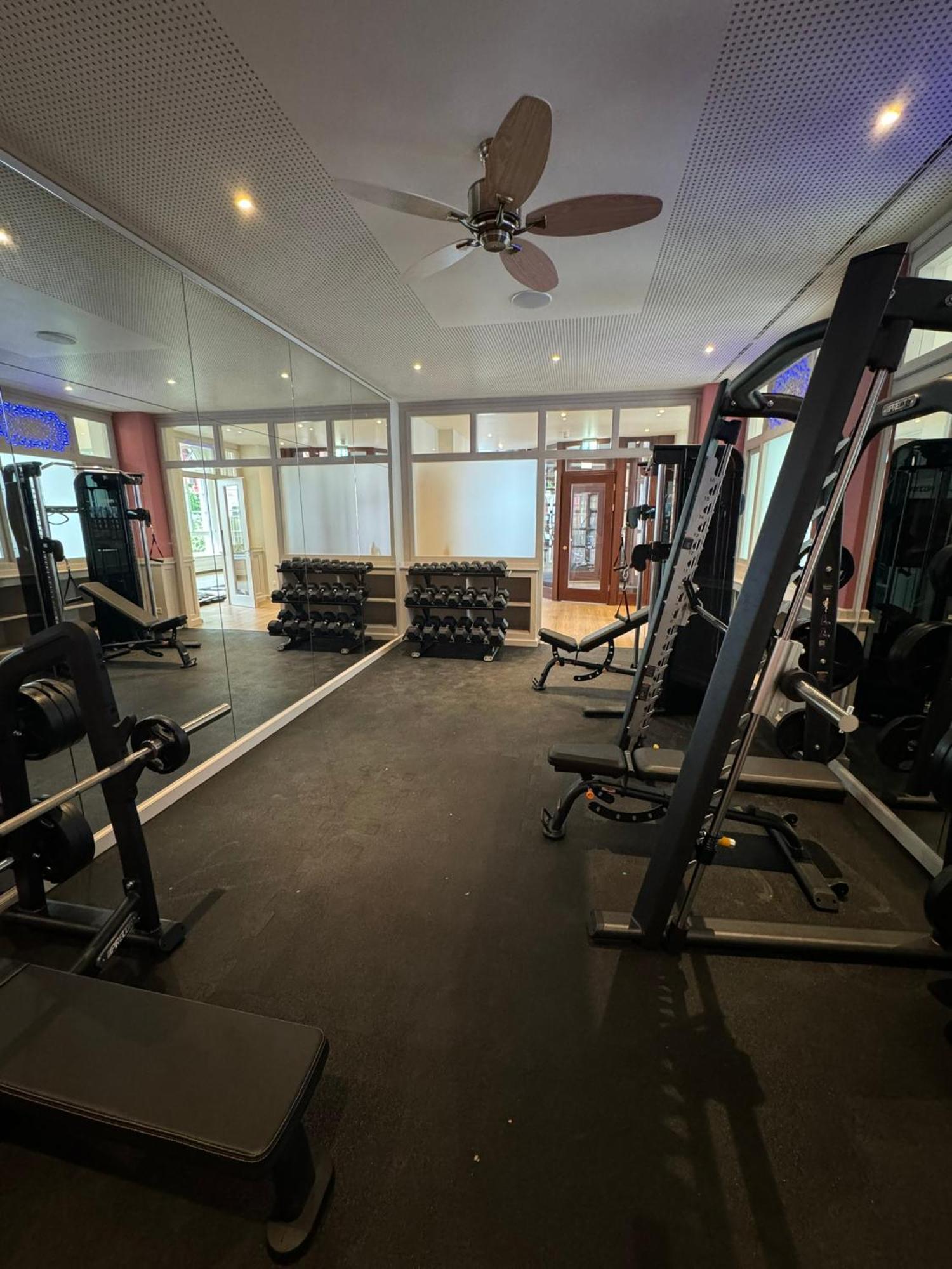 Mokni's Palais Hotel&SPA Bad Wildbad Bagian luar foto