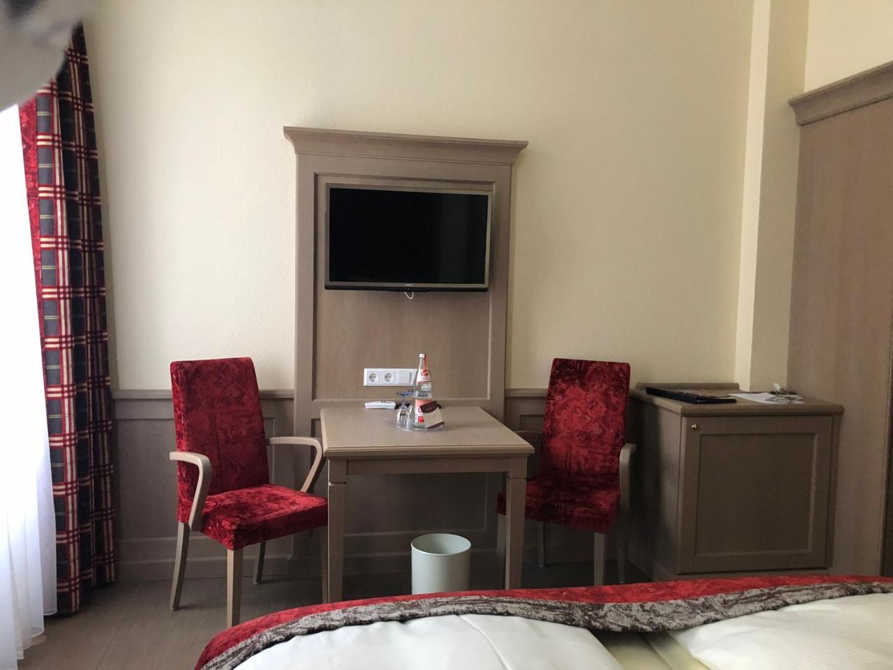 Mokni's Palais Hotel&SPA Bad Wildbad Bagian luar foto